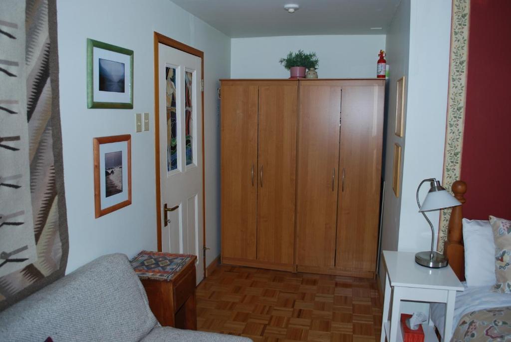 B&B Pinorama Sutton Habitación foto